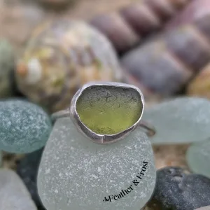 Yellow-Green Sea Glass Ring | Size I | Sterling Silver